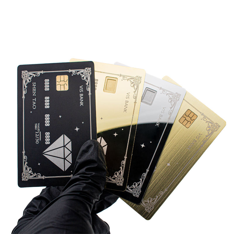 Foto de Cartões IC de Metal com Chip para Pagamento Seguro mostrando logotipo impresso na categoria Cartões IC metálicos com contato.