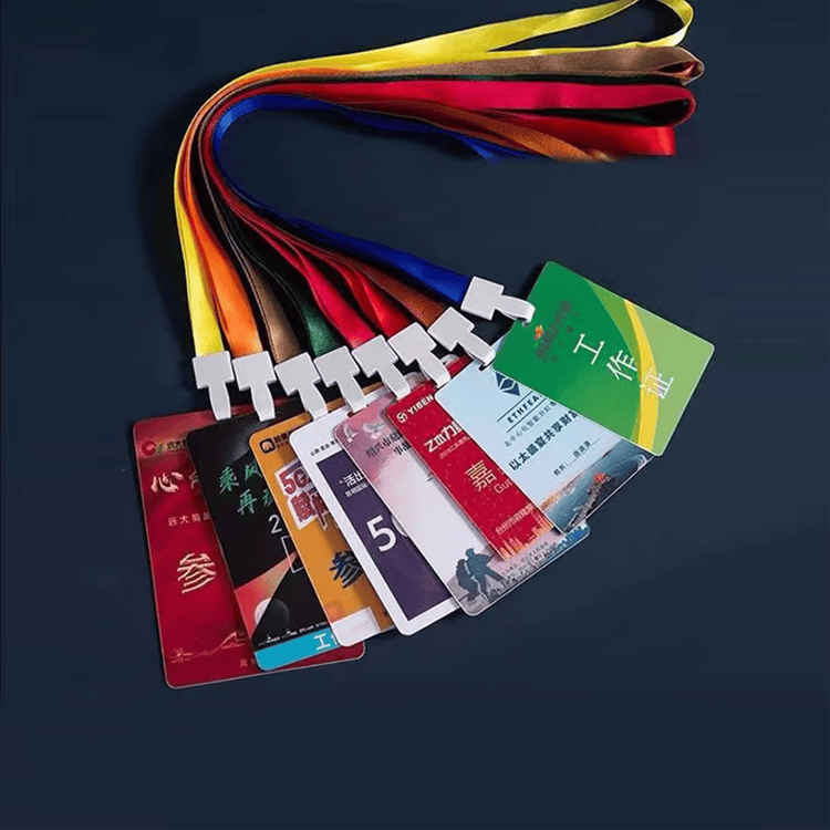 Imagem de Crachás ID — Passes de Evento e Cartões NFC com controle de acesso seguro para compradores que comparam soluções de Cartões plásticos.