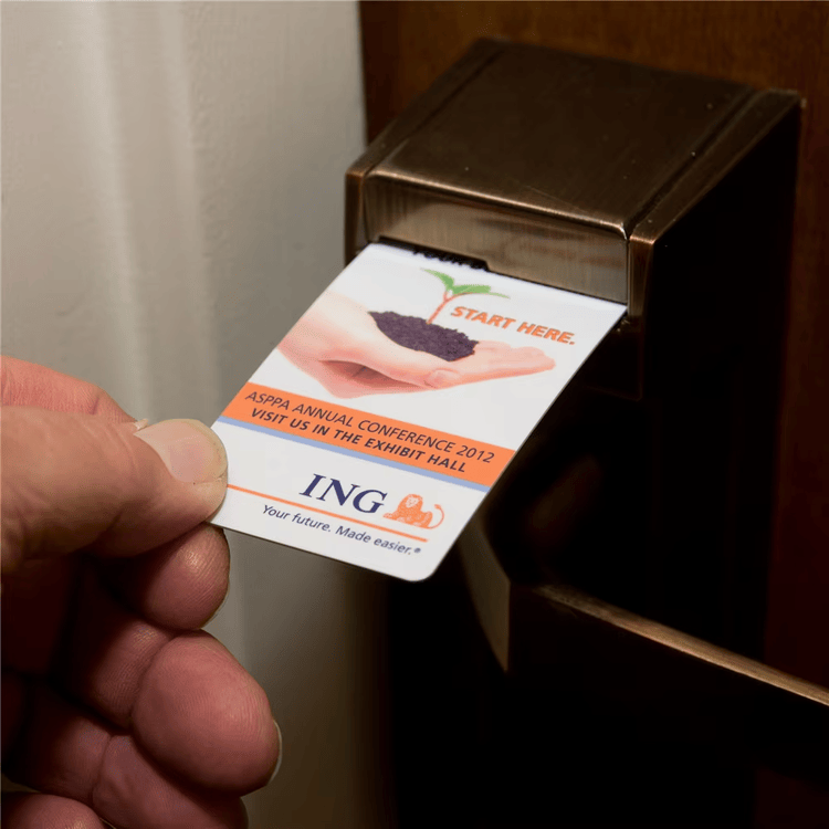 Foto de Cartões-chave RFID personalizados para hotel mostrando disposição da antena na categoria Cartões plásticos.