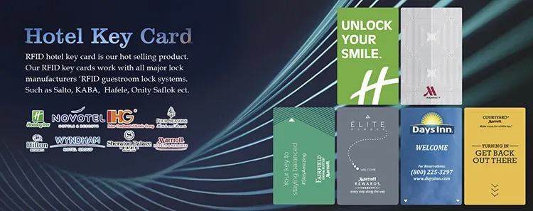 Cartões-chave de hotel personalizados para acesso RFID apresentados em vista lateral para compradores que comparam soluções de Cartões plásticos.