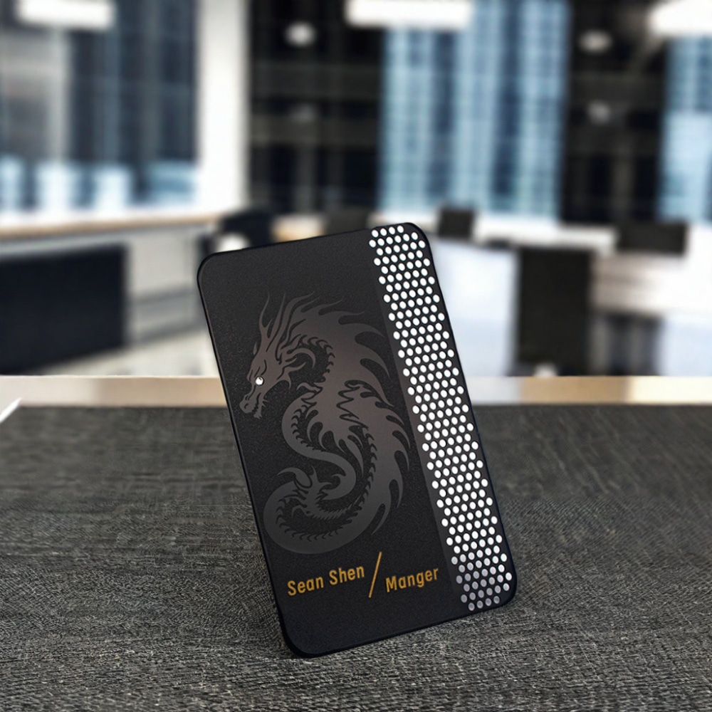 Cartões de visita em metal gravados a laser com superfície premium para compradores de Cartões de visita metálicos.