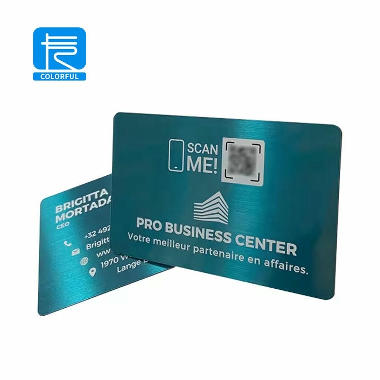 Foto de Cartões de Visita Metálicos Vazados Premium mostrando logotipo impresso na categoria Cartões de visita metálicos.