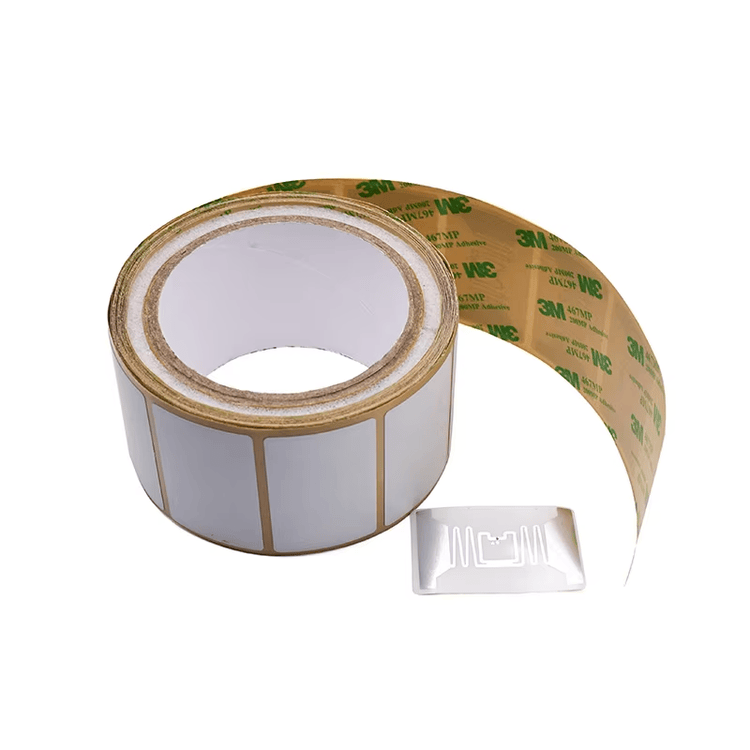 Esta imagem destaca uso industrial em Etiquetas RFID UHF para Prateleiras com EPC e Código de Barras para aplicações de Etiquetas RFID UHF.