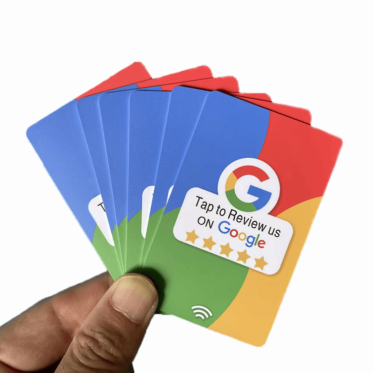 Um cartão para avaliação no Google com código QR digitalizável oferece uma forma alternativa para clientes deixarem comentários.