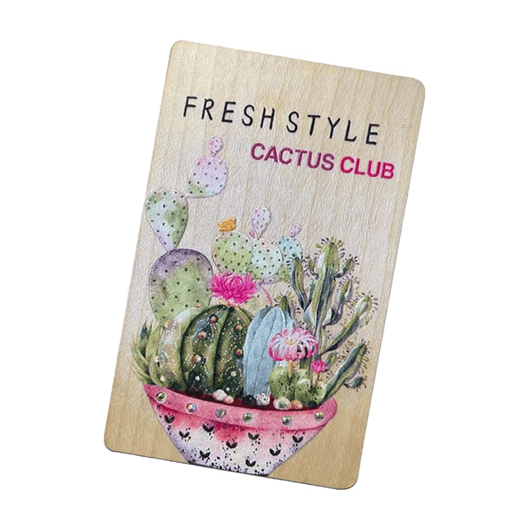 Esta imagem destaca logotipo impresso em Cartões-presente de Bambu para Promoções de Marca para aplicações de Cartões de madeira.