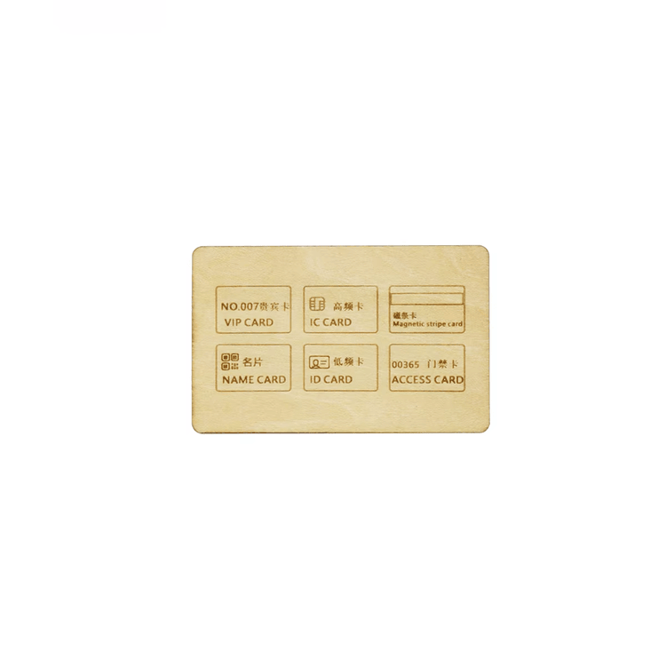 Imagem nítida de Cartões RFID de Madeira para Casamentos e Acesso destacando pulseira à prova d’água para aplicações de Cartões de madeira.