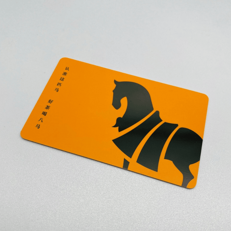 Foto de Cartões Plásticos de Acesso Seguro Personalizados mostrando acabamento do material na categoria Cartões plásticos.