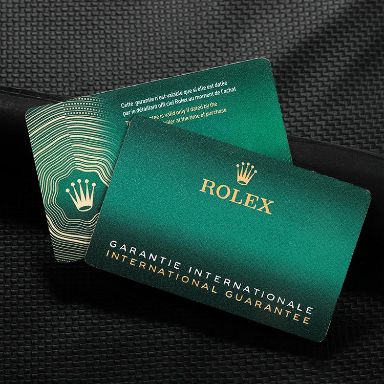 Foto dos Cartões-Presente Premium Personalizados para Marcas mostrando a impressão personalizada de cartões na categoria Cartões de Plástico.