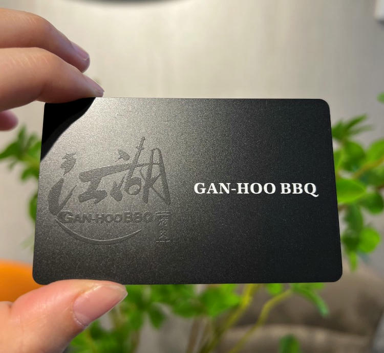 Foto de pedido em grande volume de cartões VIP de luxo personalizados na categoria Cartões plásticos.