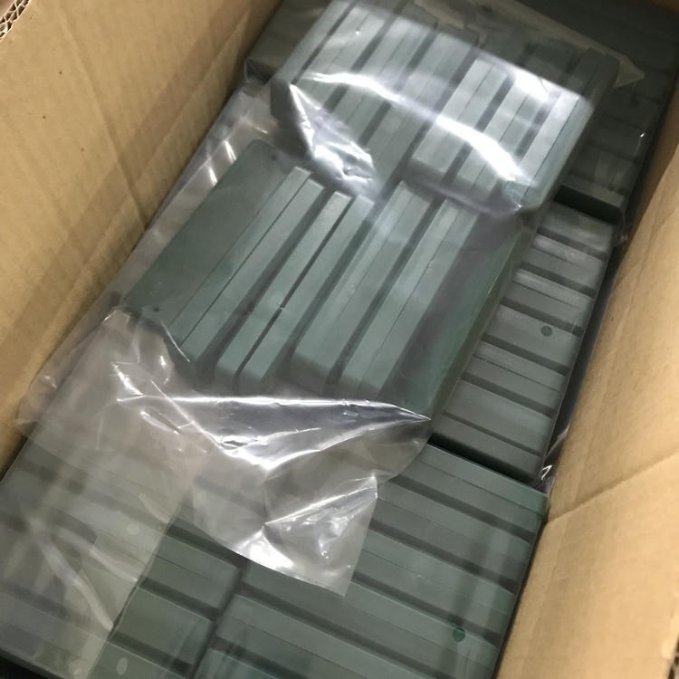 Tags RFID ABS para metal com superfície premium para identificação de ativos industriais.