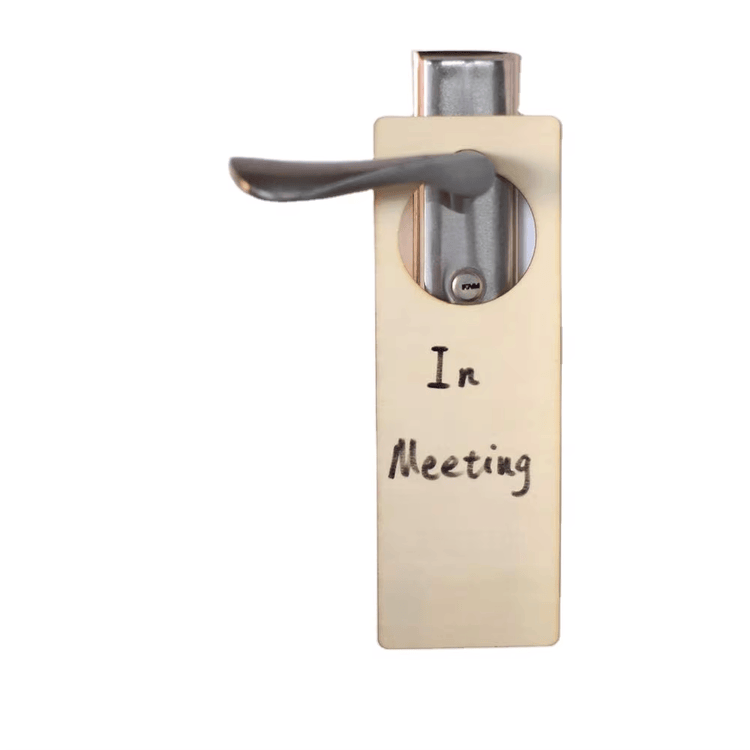 Imagem nítida de Cartões de Madeira para Brindes Corporativos destacando impressão personalizada de cartões para aplicações de Cartões de madeira.