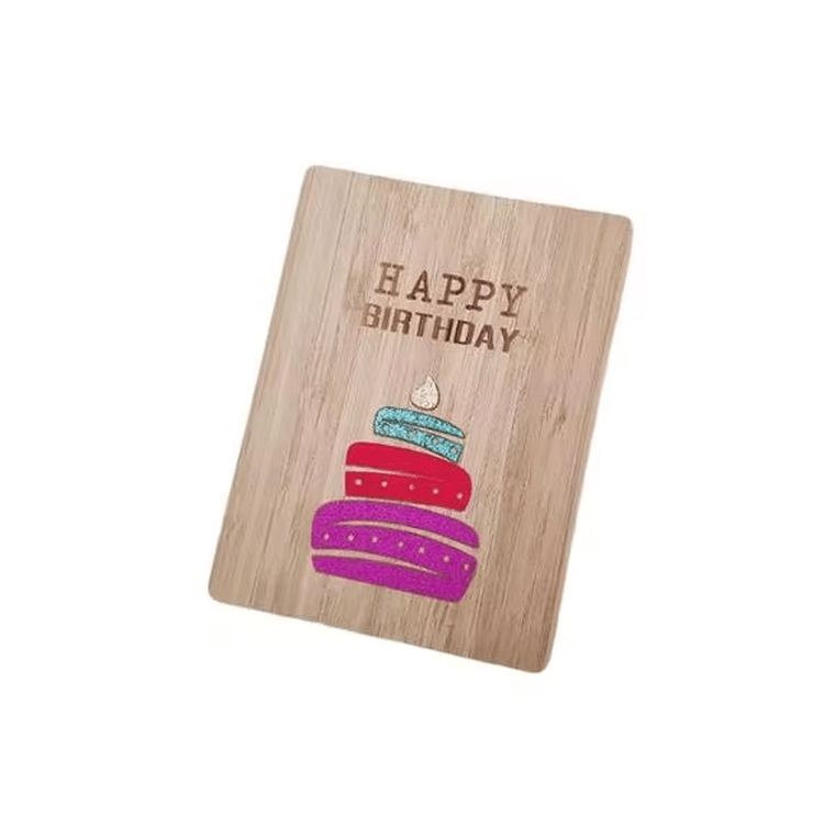 Cartões NFC em madeira de faia personalizados com destaque para impressão de cartão em projetos Cartões de madeira.