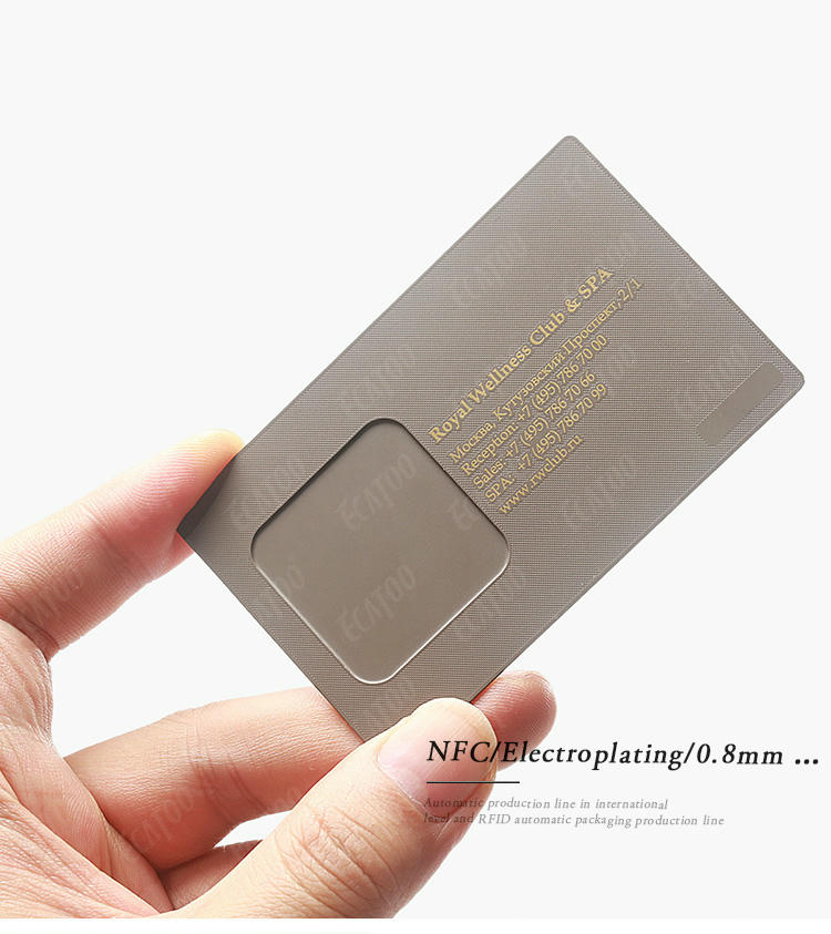 Os cartões RFID de faia são adequados para controle de acessos em escolas, serviços bancários e sistemas de pagamento de estacionamento.