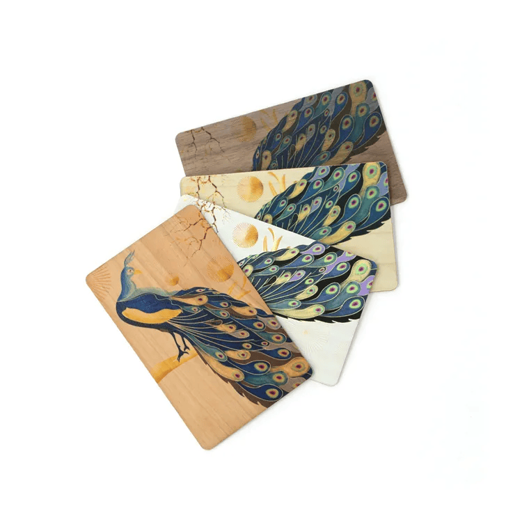 Imagem de Cartões NFC de Madeira Personalizados para Marcas com acabamento do material para compradores que comparam soluções de Cartões de madeira.