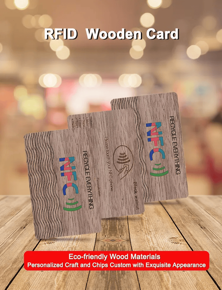 Cartões RFID de madeira personalizados para programas de marca com destaque para o detalhe do chip em projetos Cartões de madeira.