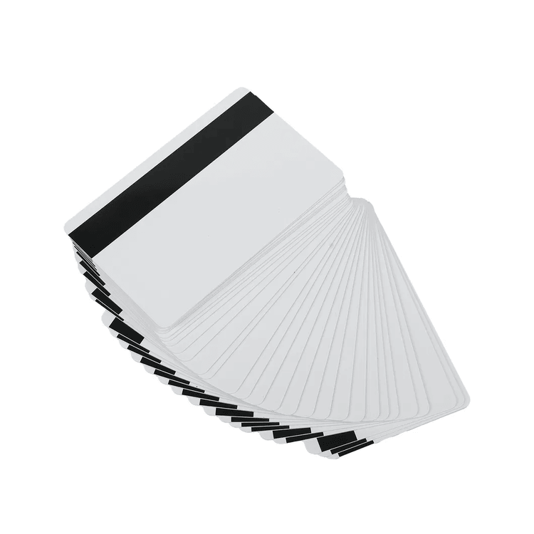 Seleção de tons e estilos de cartões de madeira sapele para gestão de membros, hotéis e identidade visual personalizado.