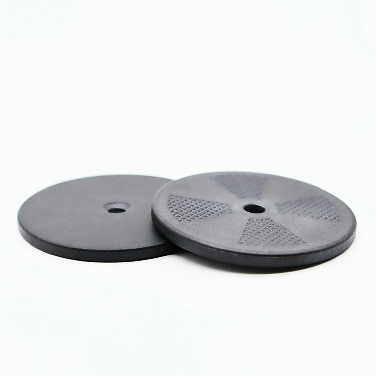 Foto de Tags RFID PPS Industriais para Retenção de Dados mostrando impressão de código de barras na categoria Tags RFID em PPS.