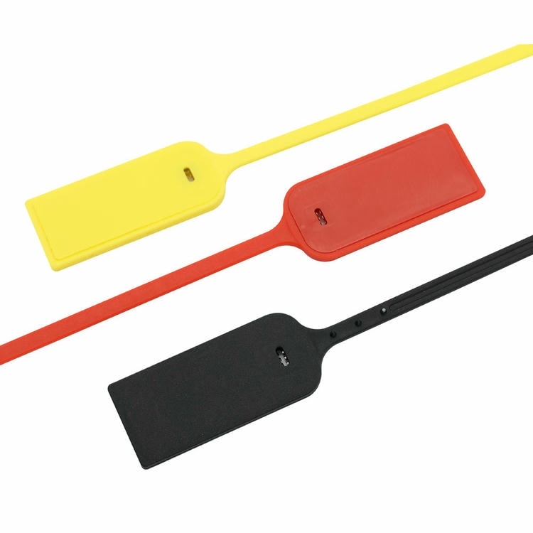 Foto de Abraçadeira RFID Resistente a Químicos para Tubos mostrando controle de acesso seguro na categoria Tags RFID com abraçadeira.