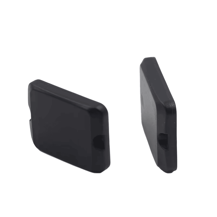 Imagem de Tags RFID UHF Cerâmicos Compactos para Metal com verso adesivo para compradores que comparam soluções de Tags RFID UHF cerâmicas para metal.
