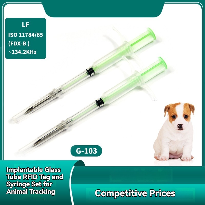 Imagem promocional com um cachorro, seringas de microchip RFID G-103 e marcação LF ISO 11784 85 para identificação de animais.
