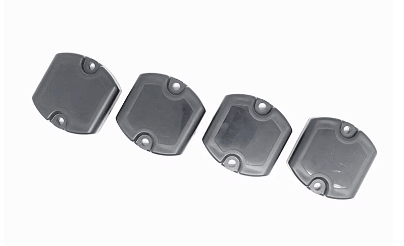 Etiqueta RFID ABS para metal com superfície resistente para identificação de ativos em ambientes severos.