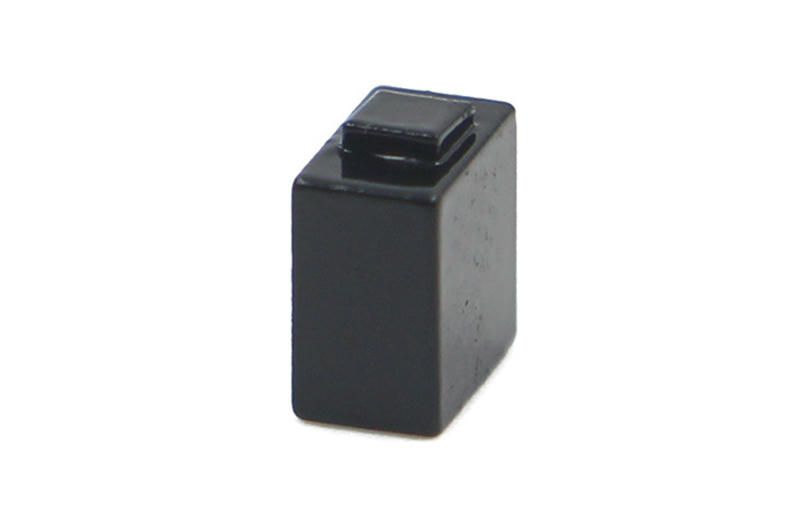 Tags RFID de alta temperatura para rastreamento de equipamentos com destaque para a instalação com adesivo.