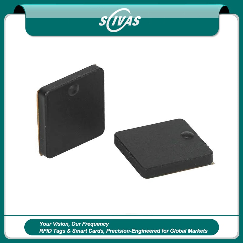 Imagem nítida de Tags RFID Cerâmicas para Dispositivos Médicos destacando borda polida para aplicações de Tags RFID UHF cerâmicas para metal.