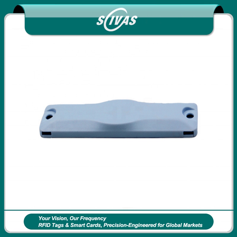 Esta tag RFID antimetal azul-clara ep12830-1 foi projetada para rastreamento de longo alcance extremo de ativos metálicos em armazéns.
