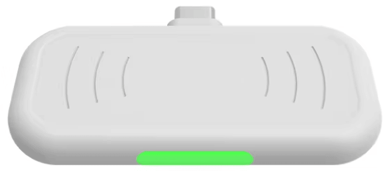 O leitor UHF RFID compacto H101 é mostrado com uma luz verde na parte inferior para indicar a confirmação de uma leitura bem-sucedida.