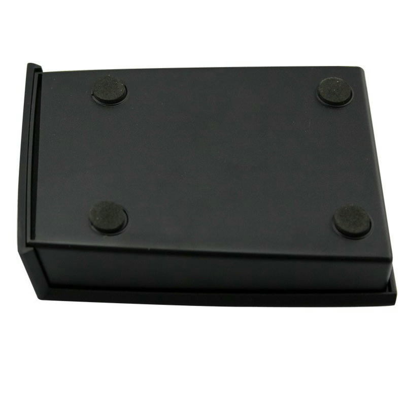 Leitor RFID LF de 125 kHz apresentado com cartões personalizados para projetos de identificação e controle de acesso.