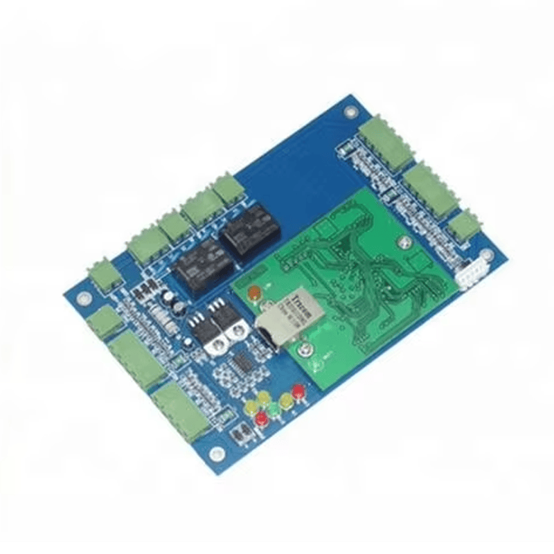 A placa controladora de acesso à rede AC02 é apresentada em perspectiva inclinada com módulos de relé; terminais de fiação e hardware de rede integrado.