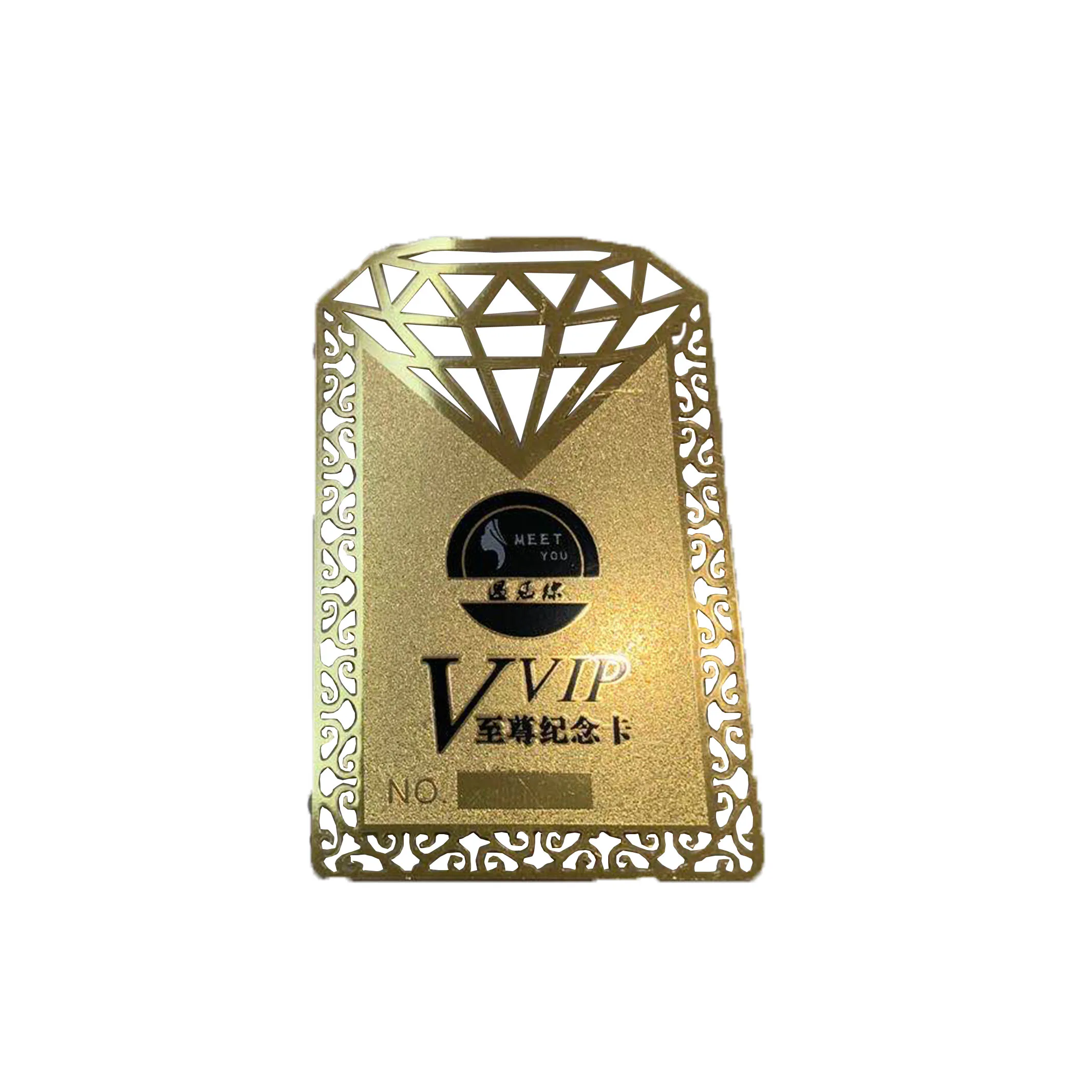 Cartões de visita metálicos banhados a ouro para marcas premium, mostrados na seção de descrição com vista detalhada do layout e da marca para aplicações de cartões de visita metálicos.
