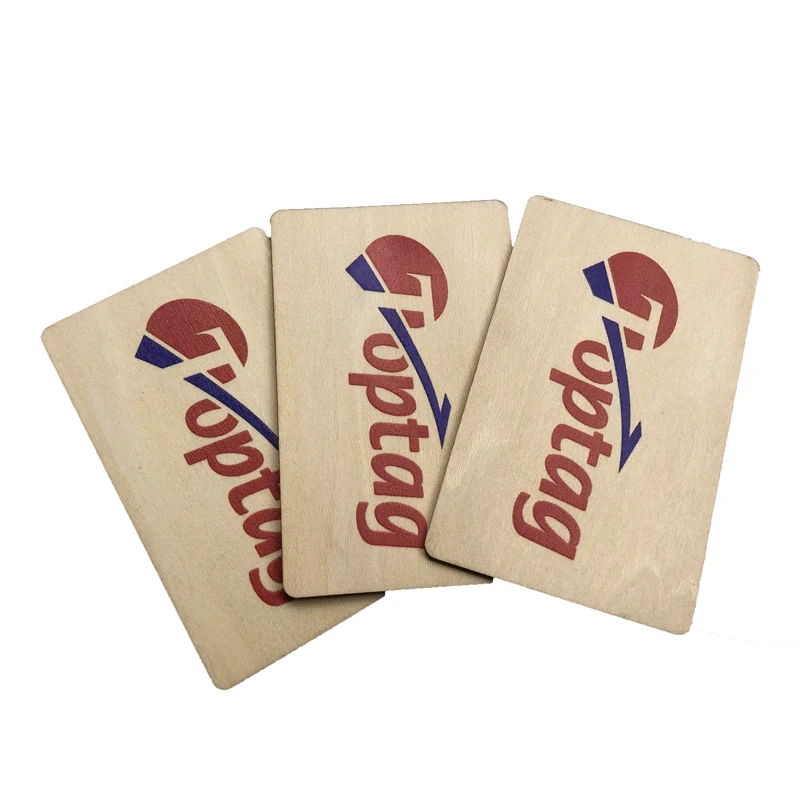 Amostra de design personalizado de cartões RFID de madeira para aplicações com Cartões de Madeira.