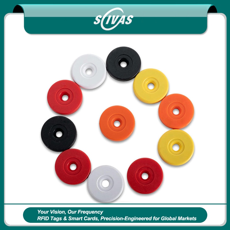 Imagem de Tags RFID de Patrulha Resistentes ao Desgaste com detalhes do chip para compradores que comparam soluções de Tags RFID ABS para ronda de segurança.